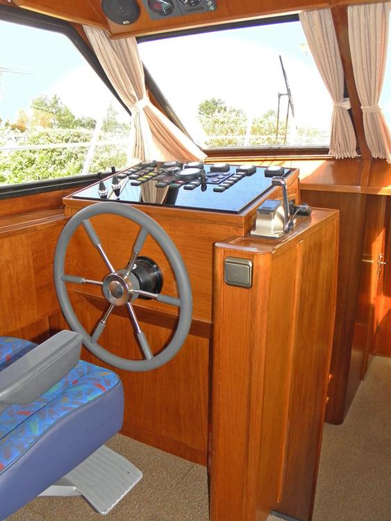 Steuerhaus, Innenausstattung